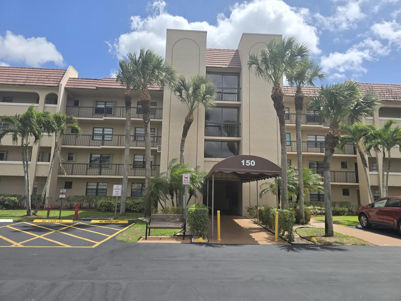 150 Lake Nancy Lane 222, West Palm Beach, FL 33411
