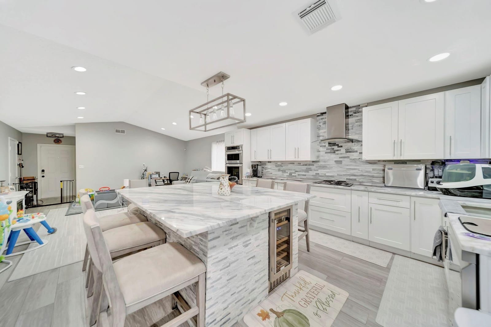 4461 SW 72nd Terrace — photo 8
