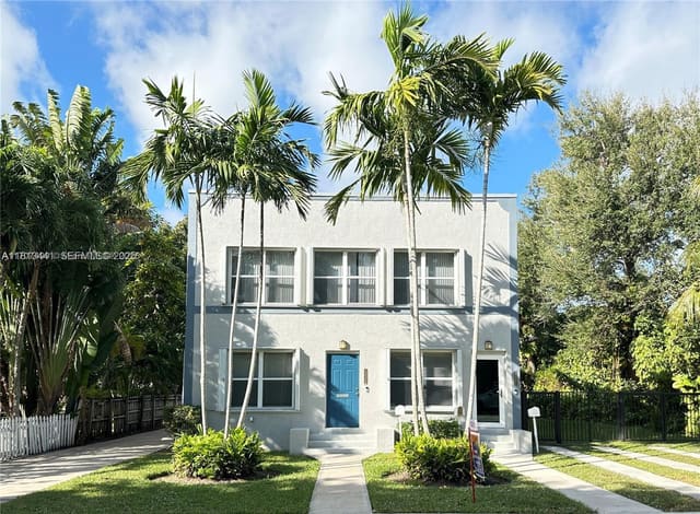 10538 NE 4th Avenue, sold in First Addn Pasadena Pk, Miami Shores, FL