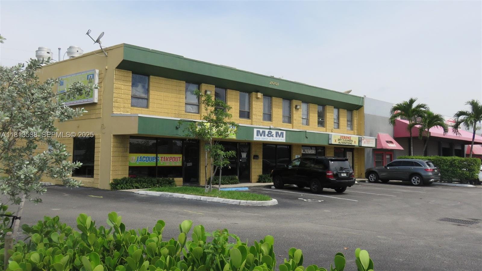 2001 N Dixie Highway, Pompano Beach, FL 33060