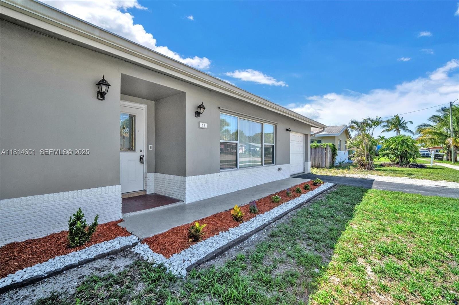 1691 NW 2nd Avenue, Pompano Beach, FL 33060