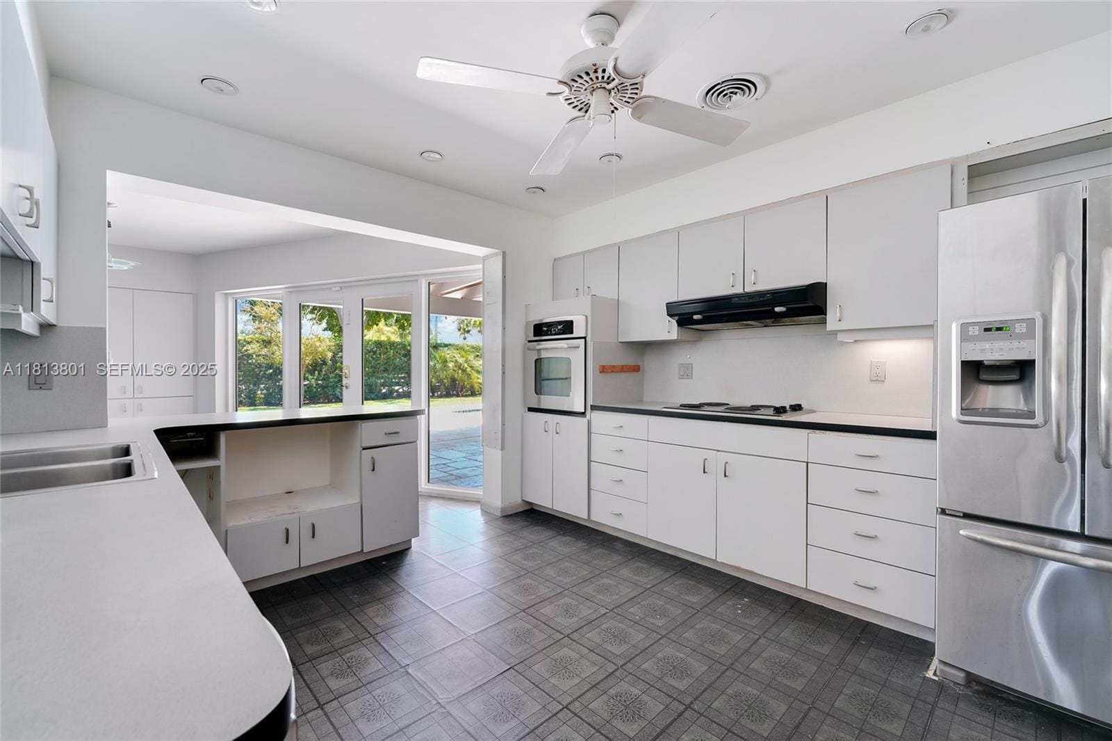 12305 SW 73rd Avenue, Pinecrest, FL 33156 photo 12