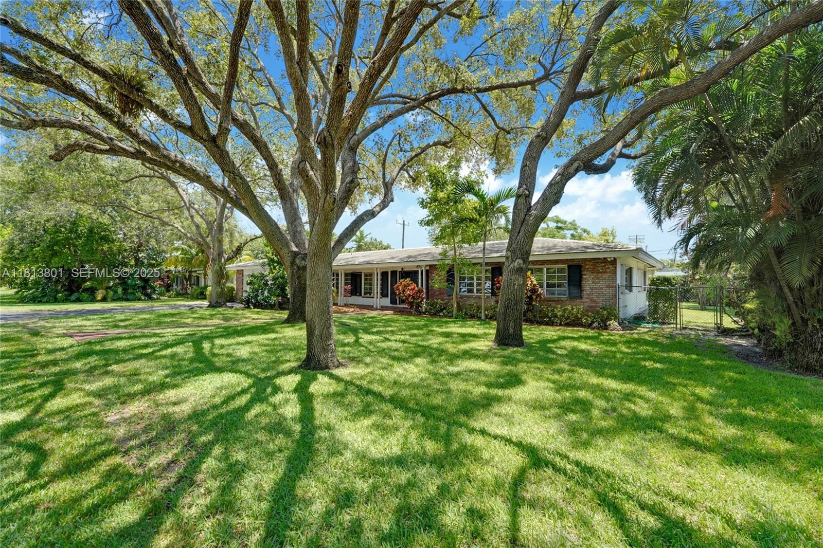 12305 SW 73rd Avenue, Pinecrest, FL 33156 photo 4