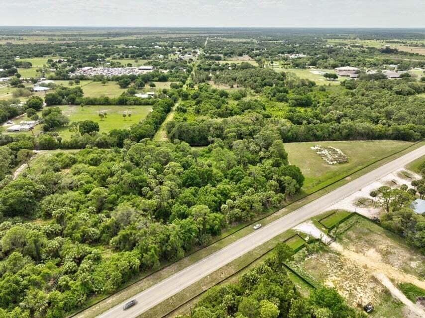 2357 NW 32 Drive — photo 8