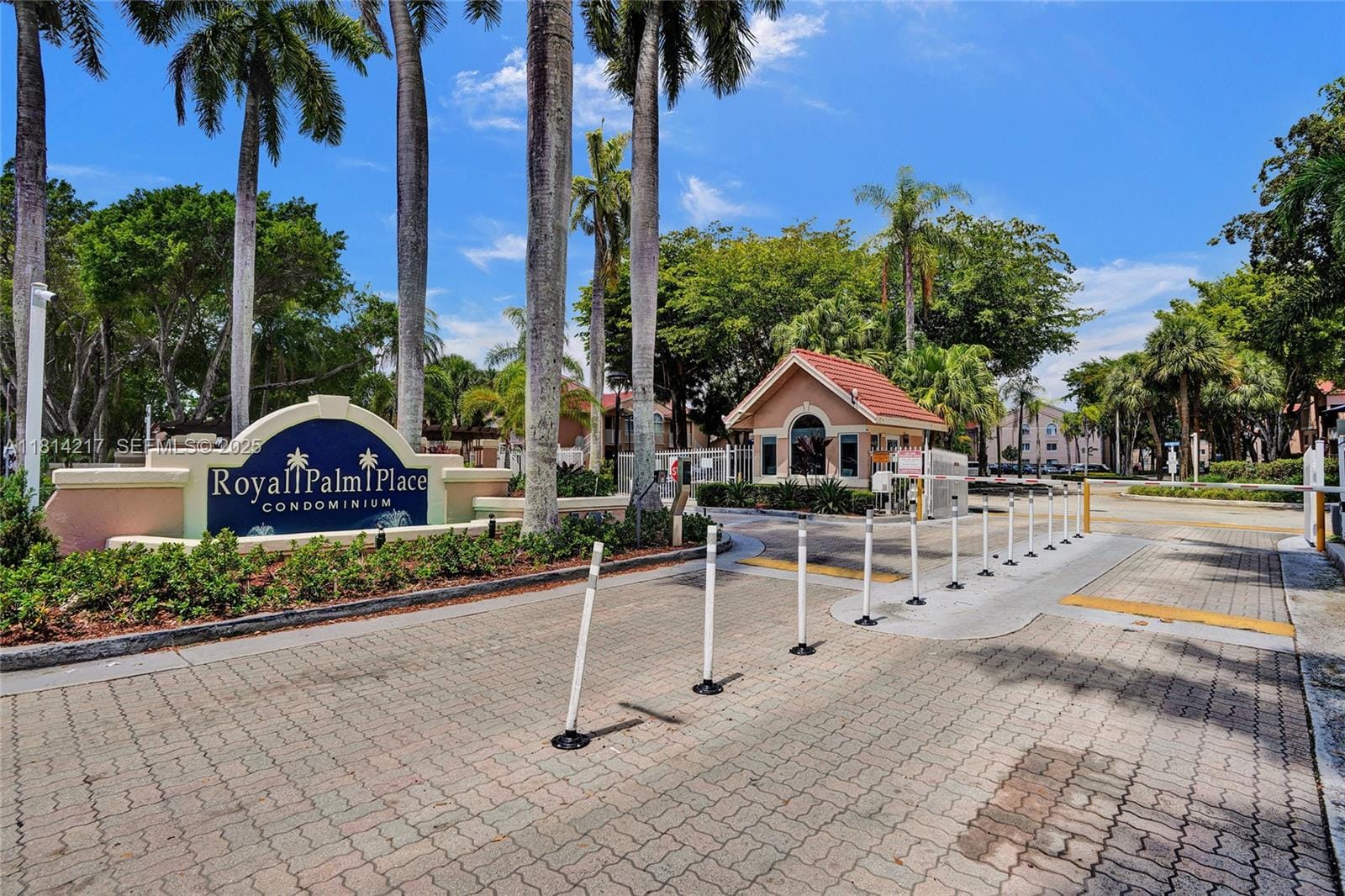 15770 SW 106th Terrace 103, Miami, FL 33196 photo 4