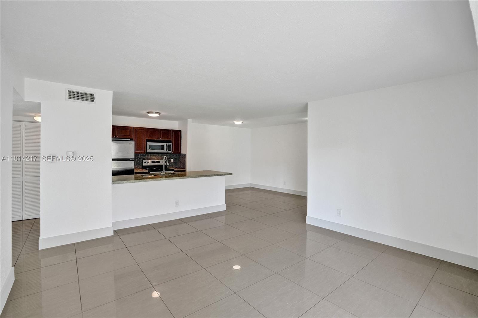 15770 SW 106th Terrace 103, Miami, FL 33196 photo 8