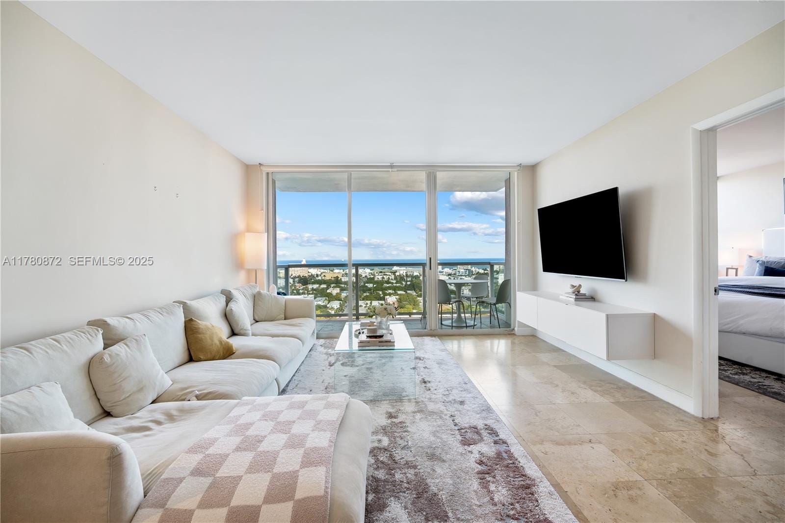 650 West Avenue 2104, Miami Beach, FL 33139 photo 2
