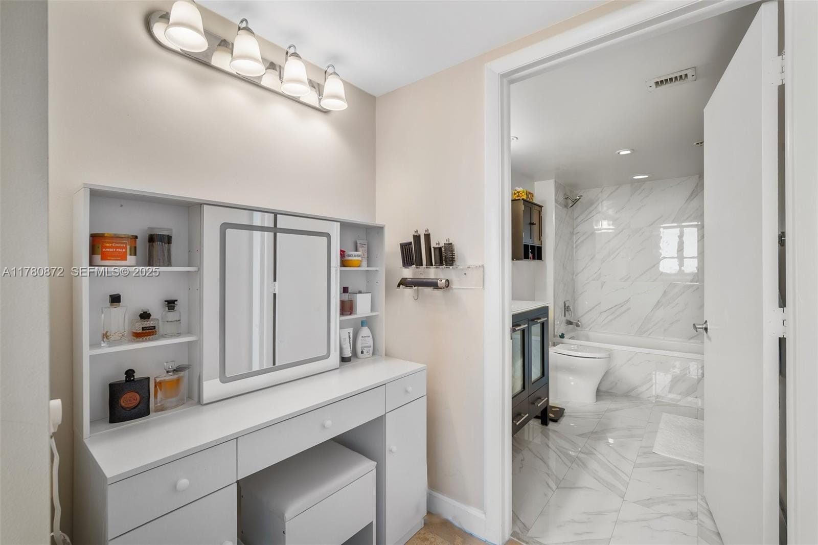 650 West Avenue 2104, Miami Beach, FL 33139 photo 20
