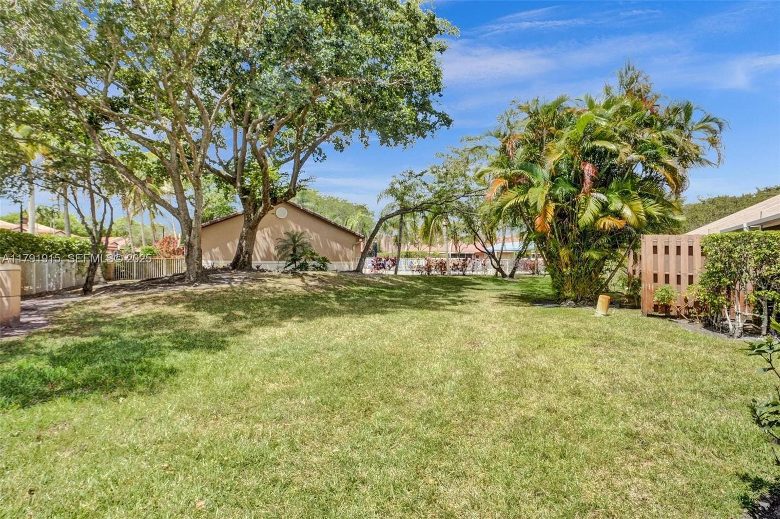 9751 Malvern Drive, Tamarac, FL 33321 photo 3