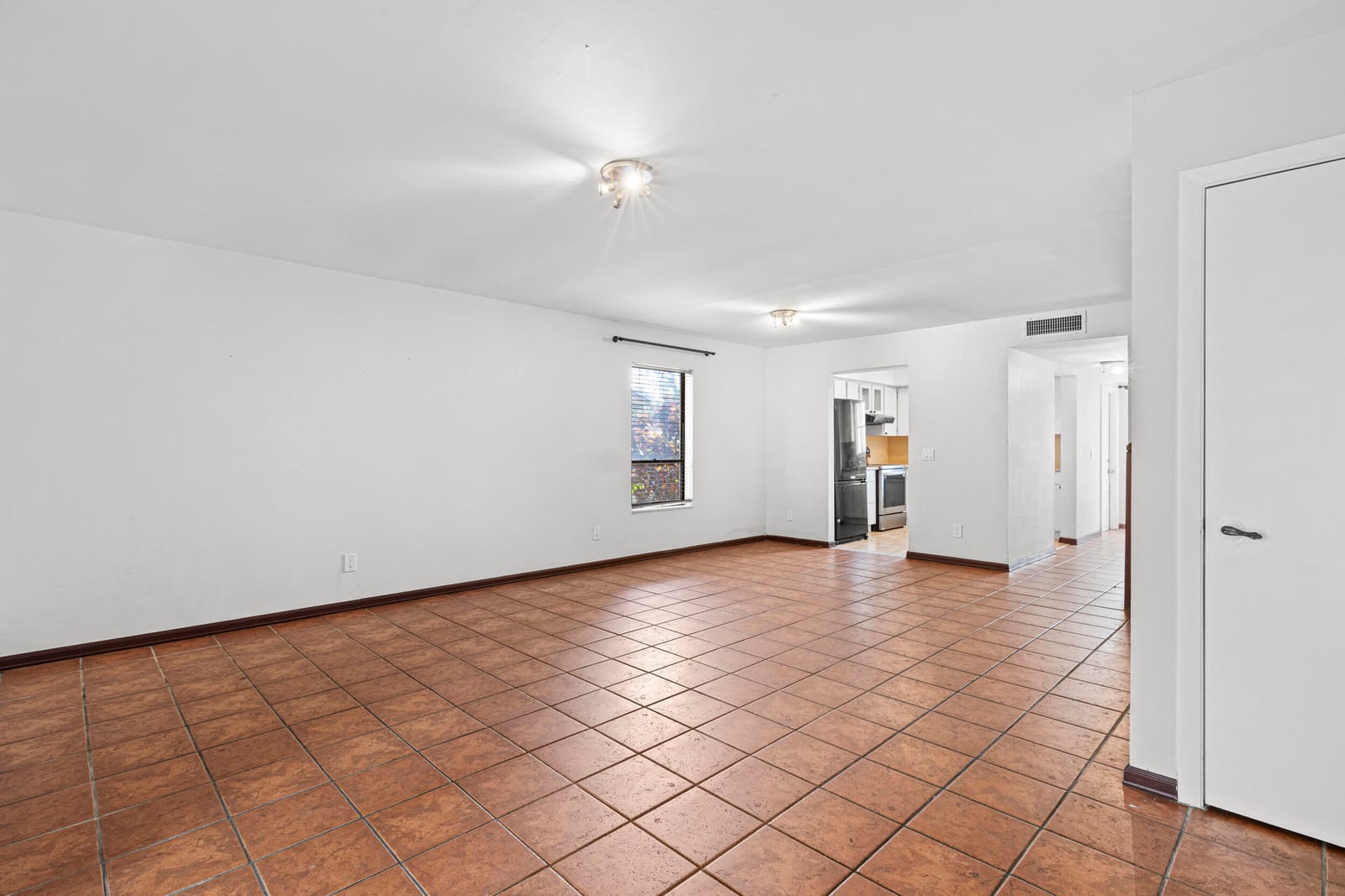 3775 Mil Lake Court, Greenacres, FL 33463 photo 6