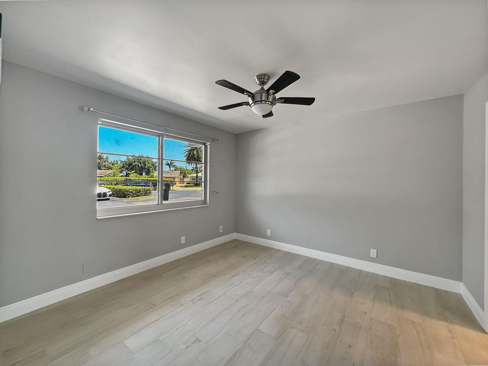 801 NE 18th Court 105 — photo 7