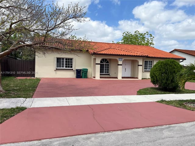 17970 SW 152nd Avenue, sold in Majestic Estates, Miami, FL