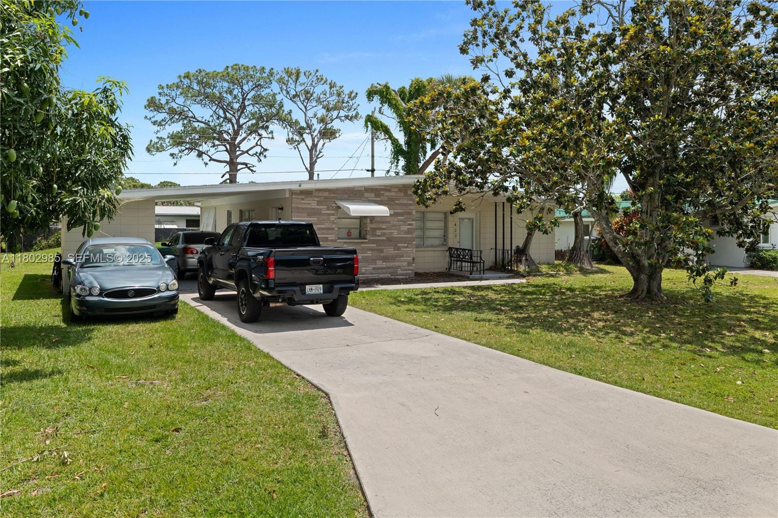 409 Poplar Avenue, Port St. Lucie, FL 34952