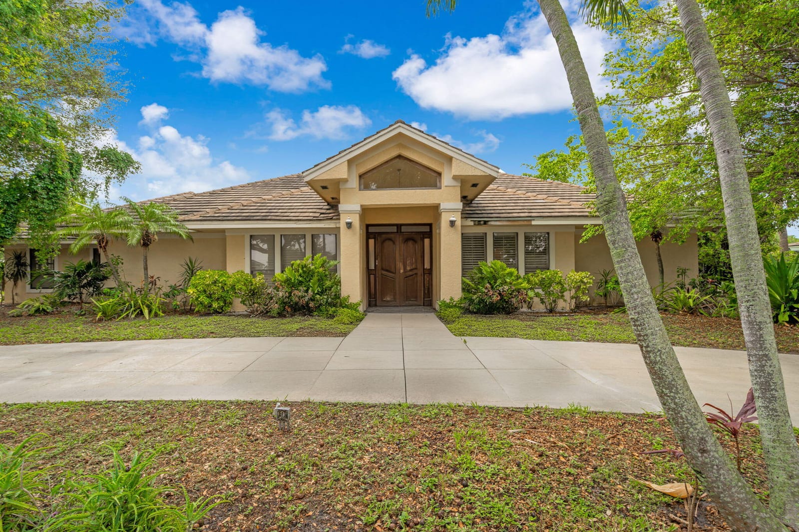 2311 Embassy Drive, West Palm Beach, FL 33401