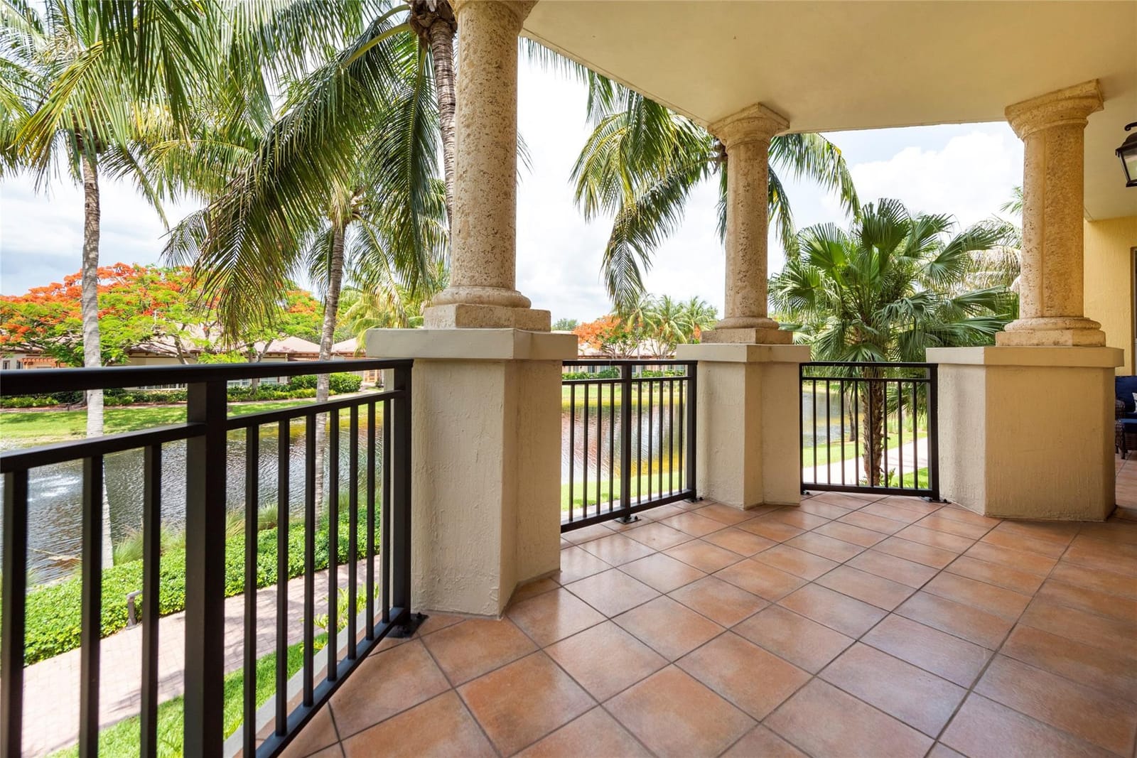 16135 Emerald Estates Drive 272, Weston, FL 33331 photo 30
