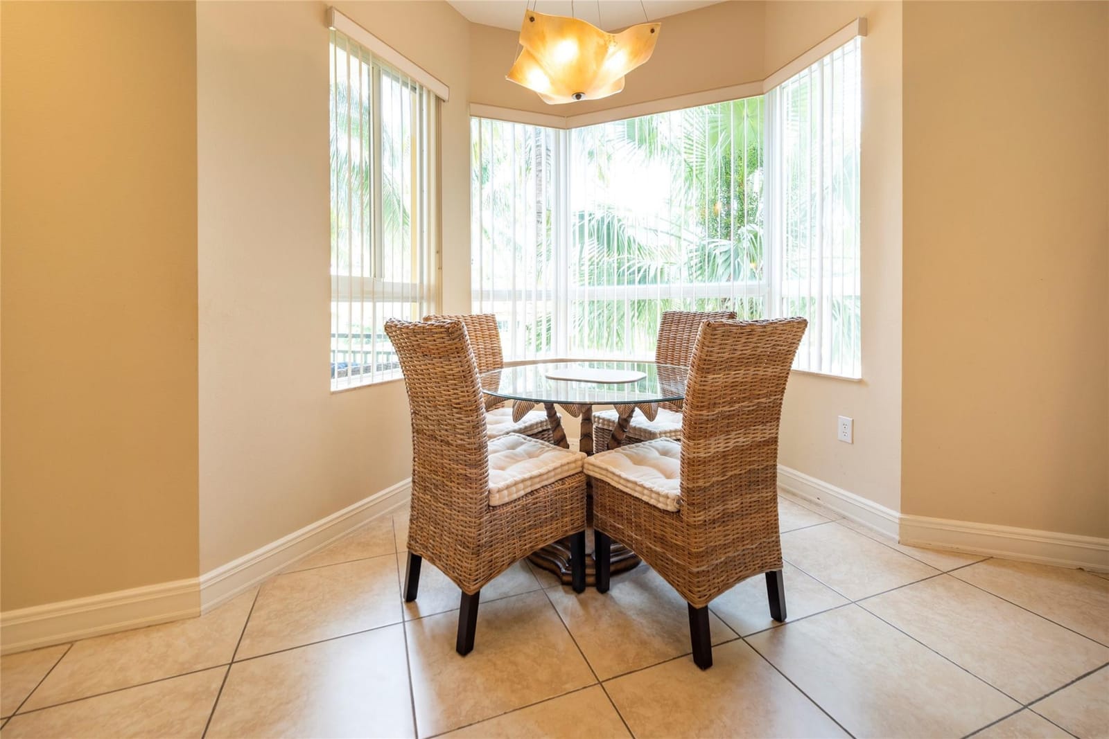 16135 Emerald Estates Drive 272, Weston, FL 33331 photo 6