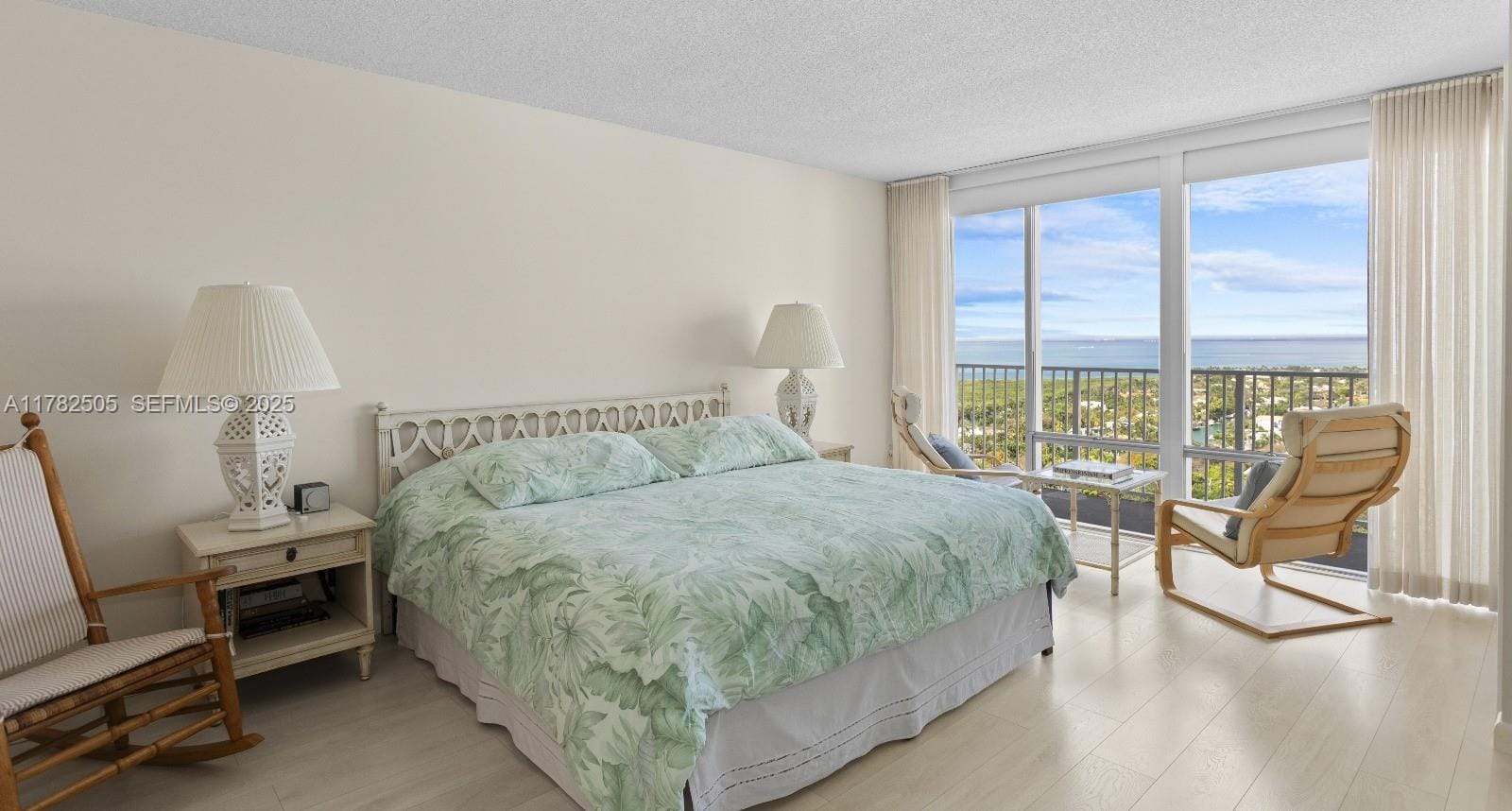 881 Ocean Drive 24C — photo 12