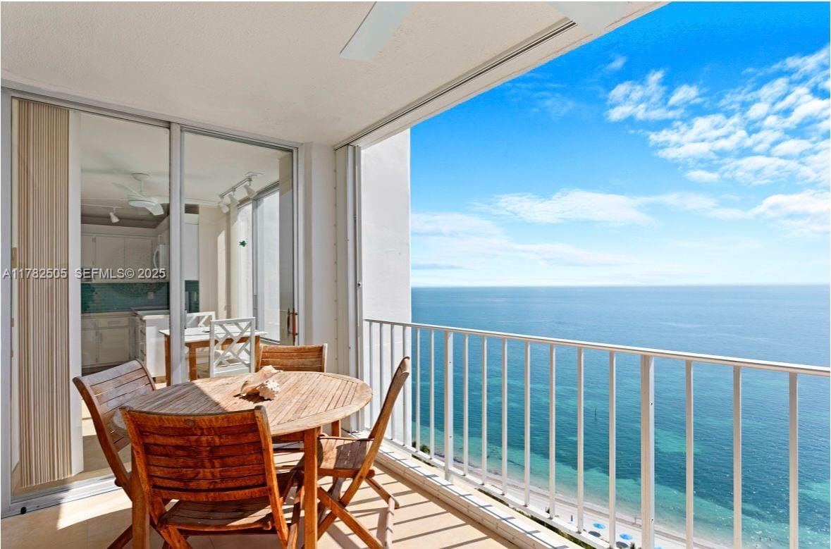 881 Ocean Drive 24C — photo 10