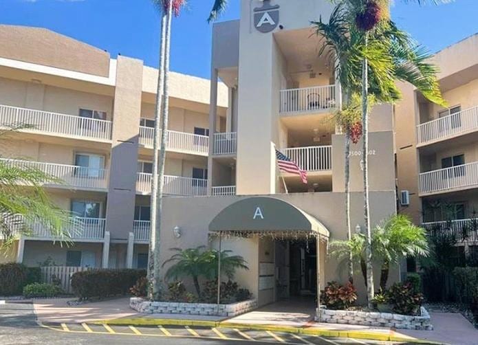 7592 Trent Drive 408, Fort Lauderdale, FL 33321