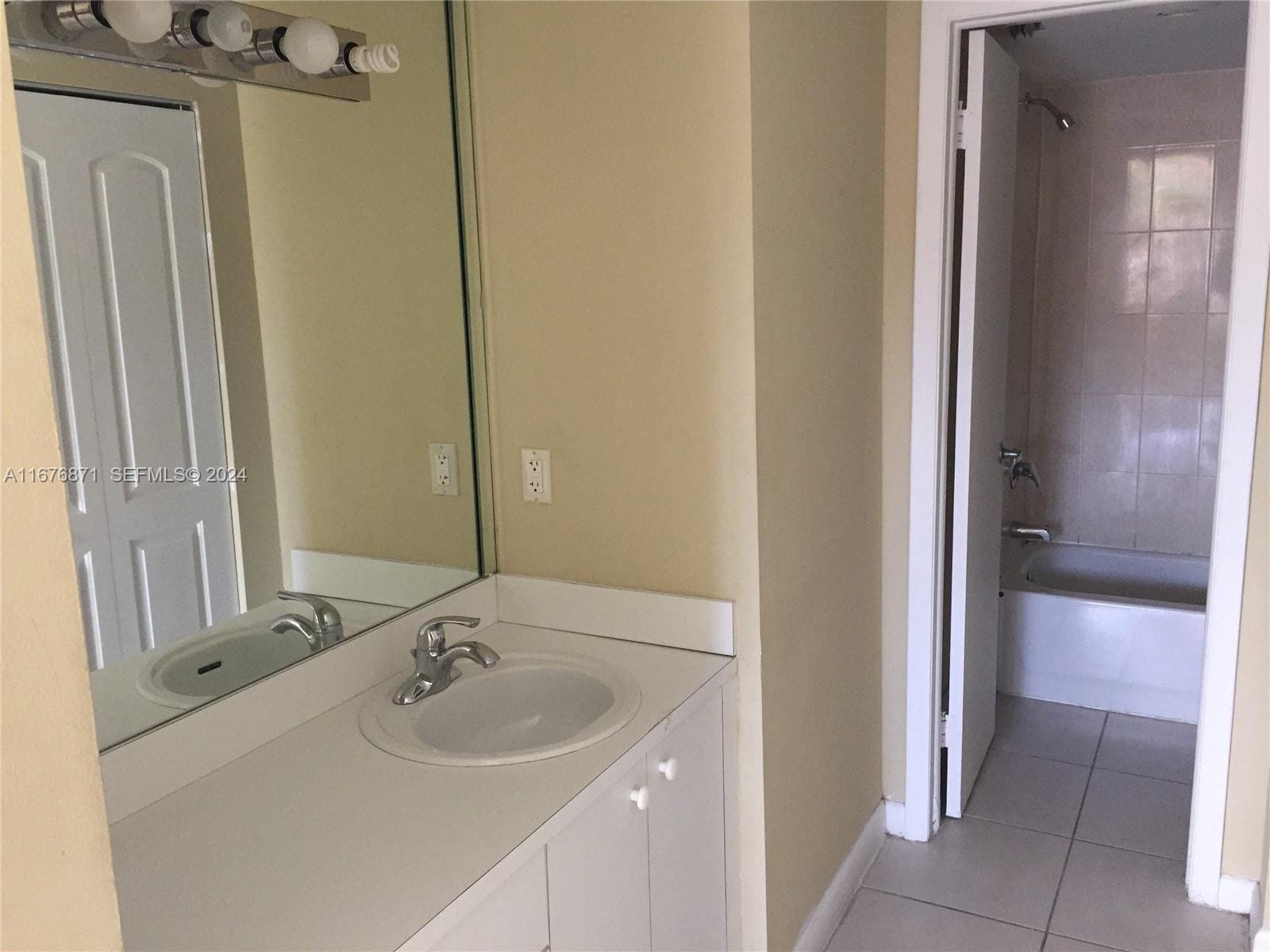 8365 SW 152nd Avenue C206, Miami, FL 33193 photo 15