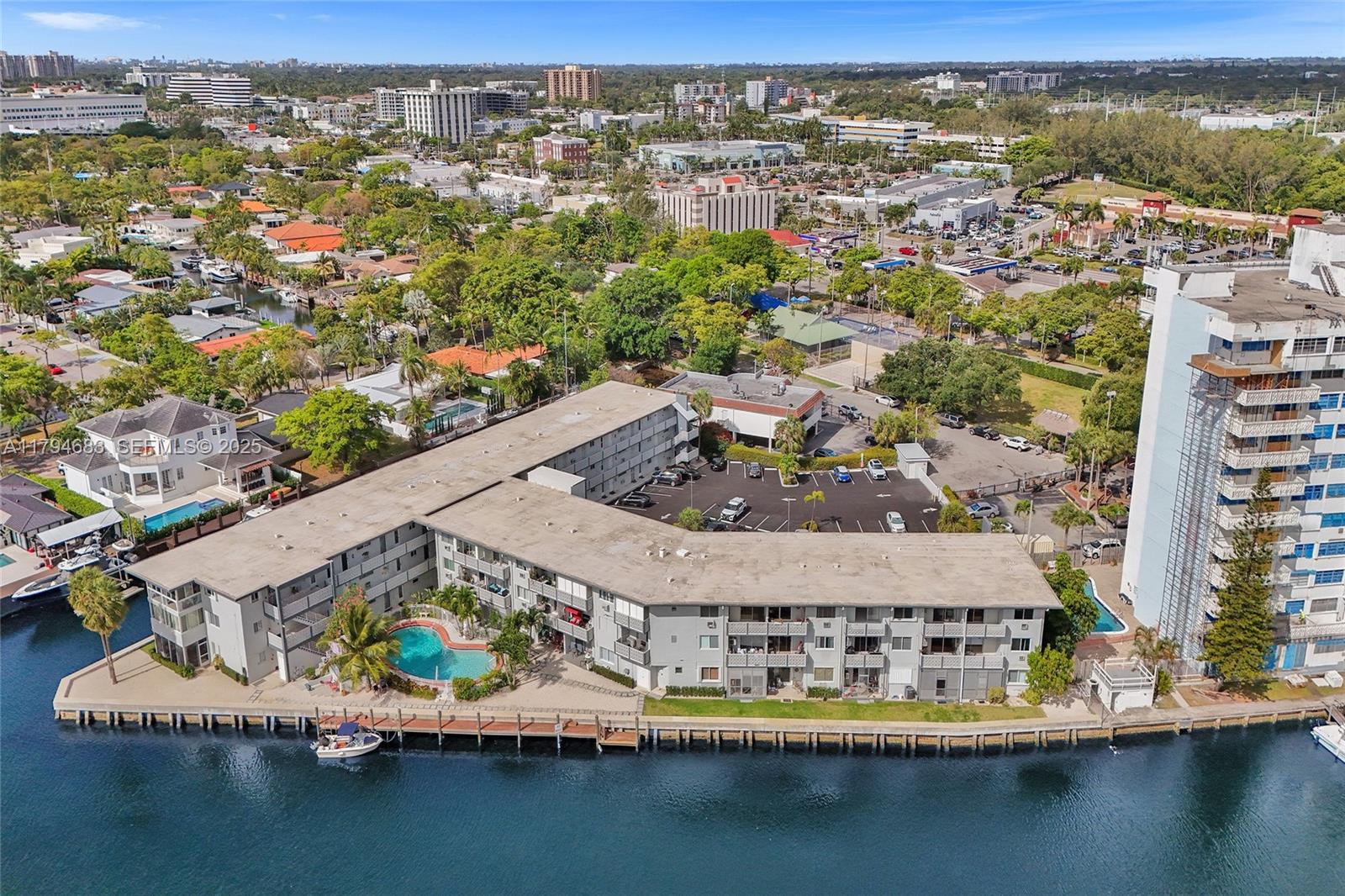 13105 Ixora Court 319, North Miami, FL 33181, North Miami
