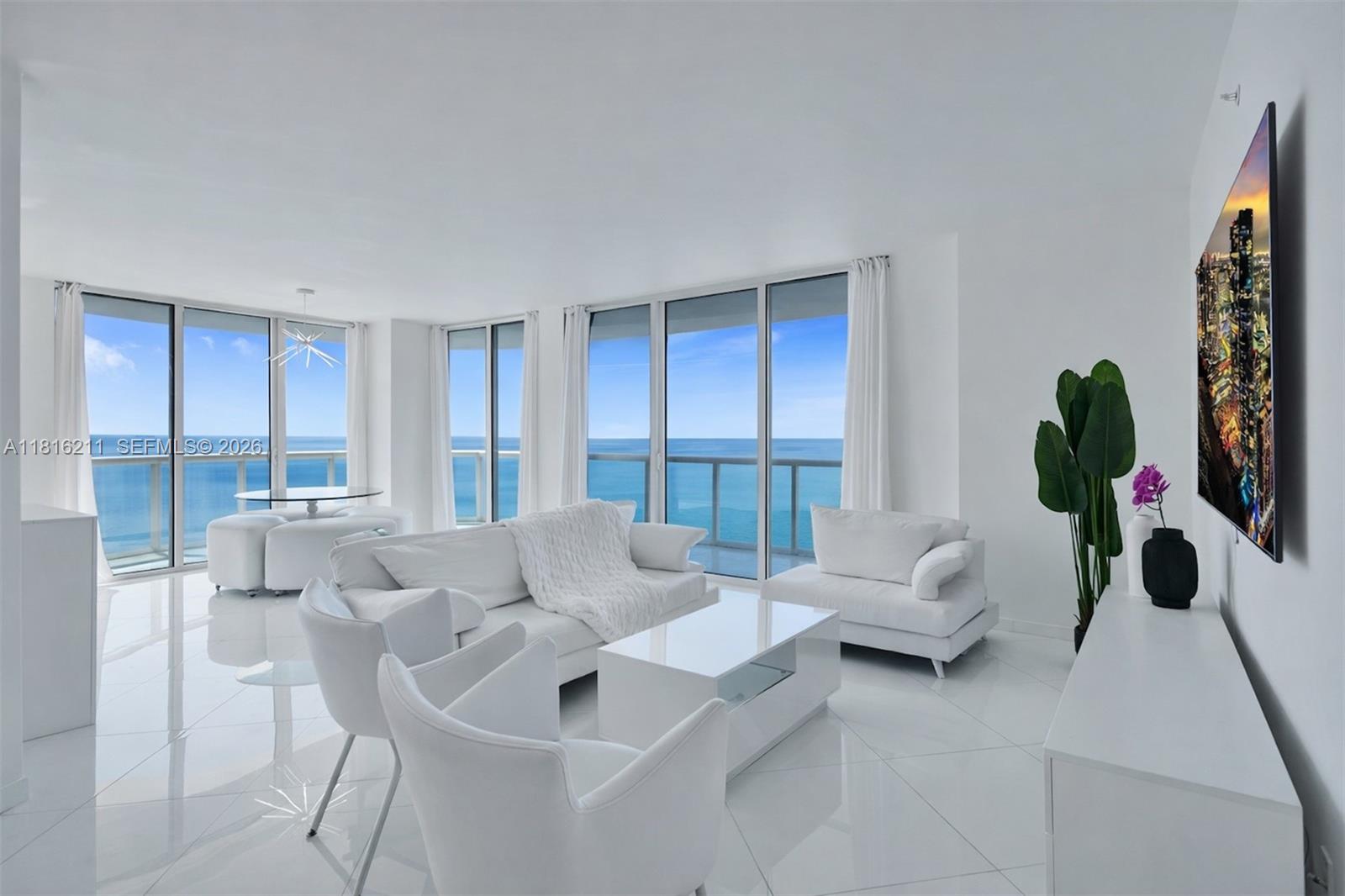 6365 Collins Avenue 2403, Miami Beach, FL 33141, Miami Beach