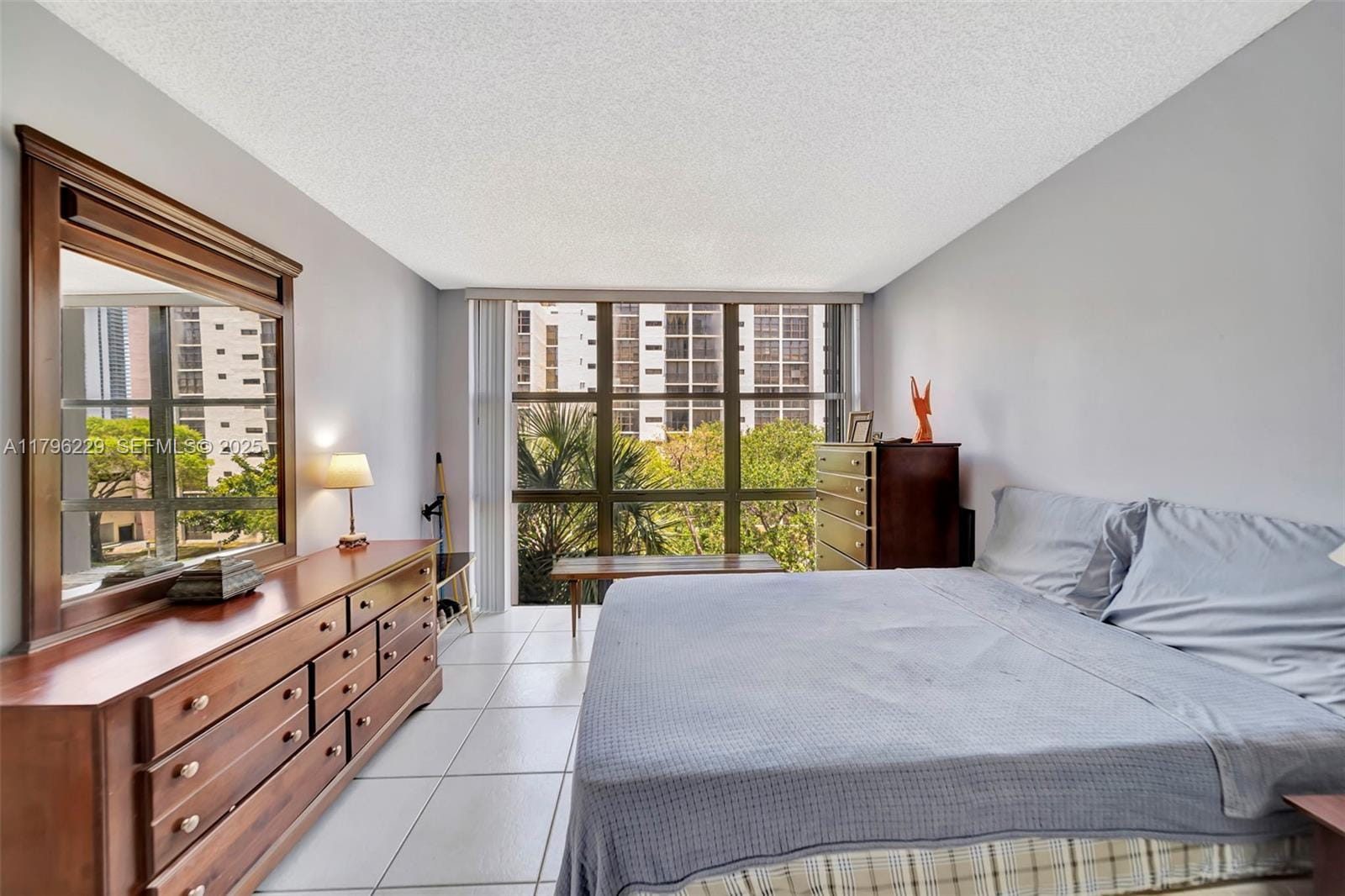 16909 N Bay Road 405, Sunny Isles Beach, FL 33160 photo 23