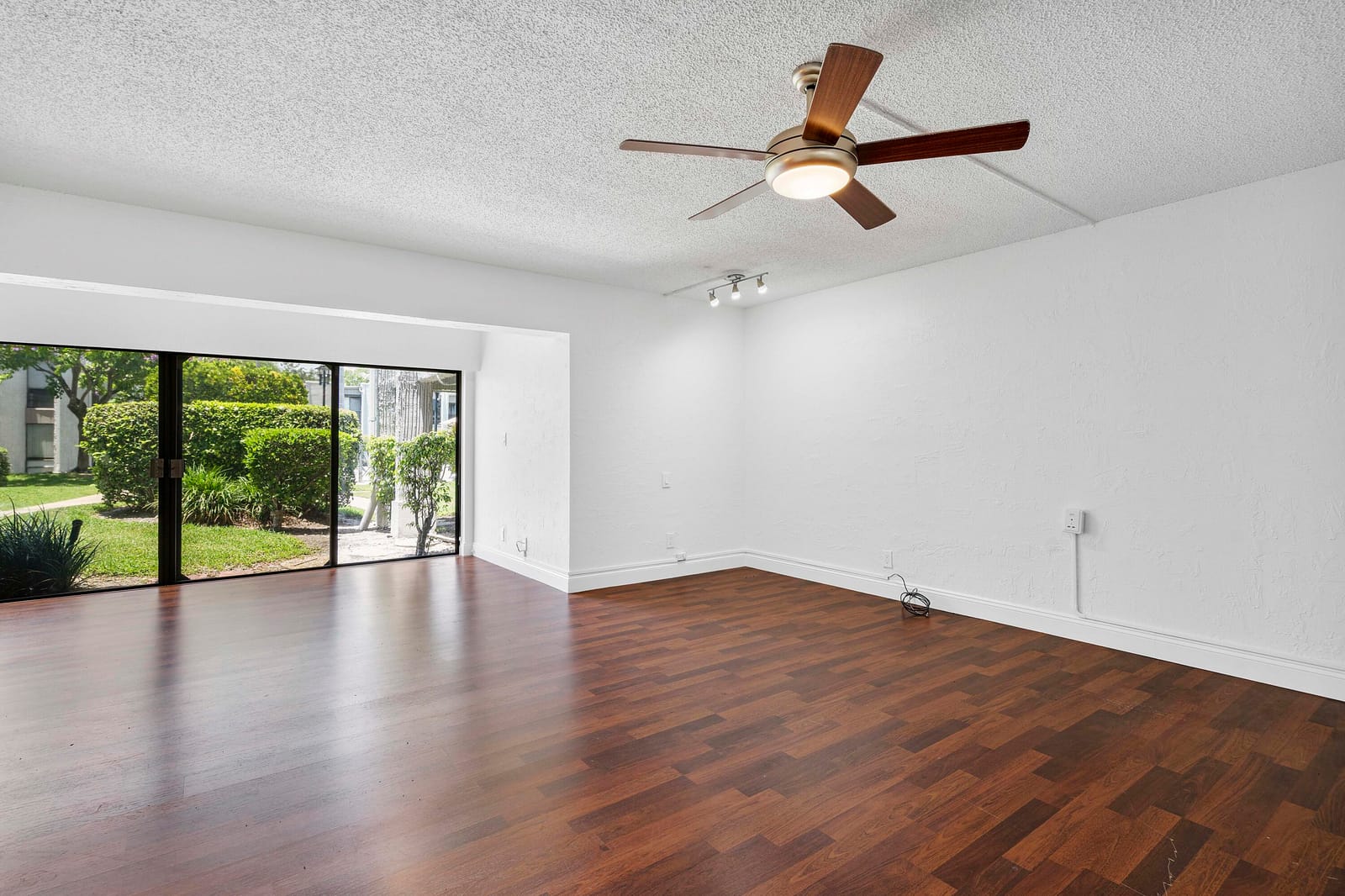 6612 Spring Bottom Way 186 — photo 2