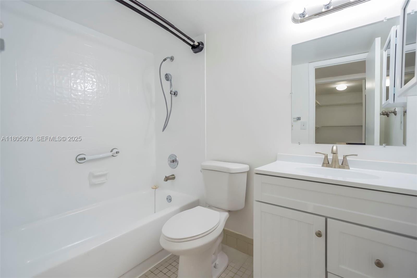 3947 NW 94th Terrace 3947 — photo 11