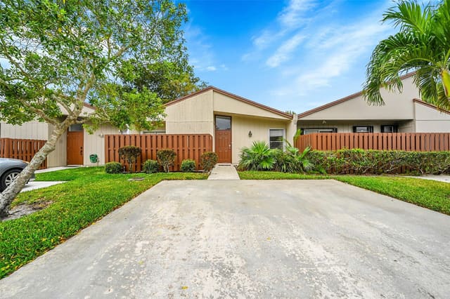 22306 Timberly Drive 22306, sold in Timberwalk Ii Sec 4, Boca Raton, FL