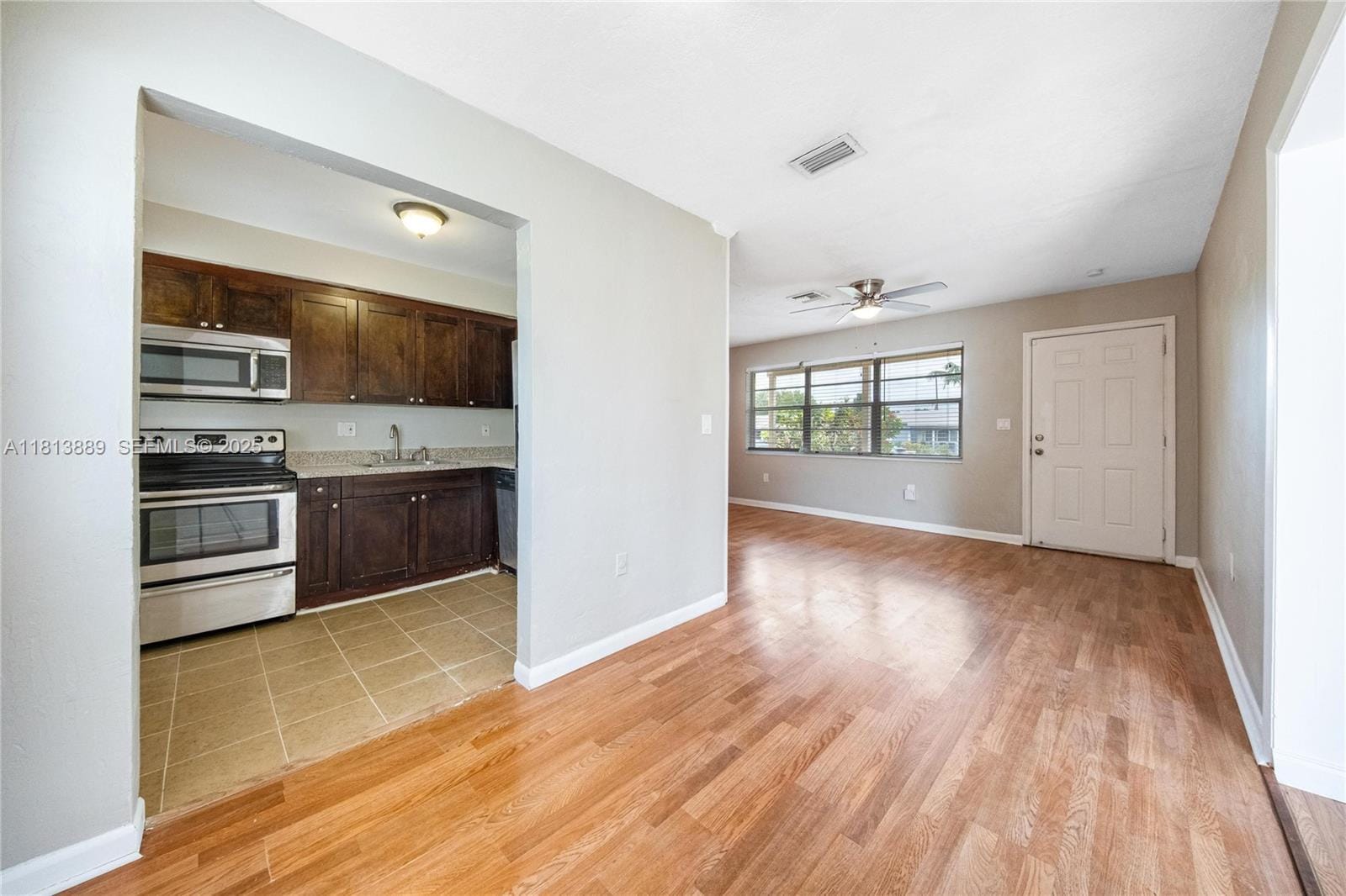 2431 Rodman Street — photo 12