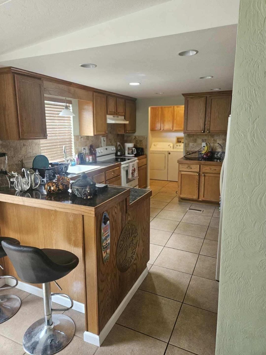 760 SW 135th Terrace — photo 8