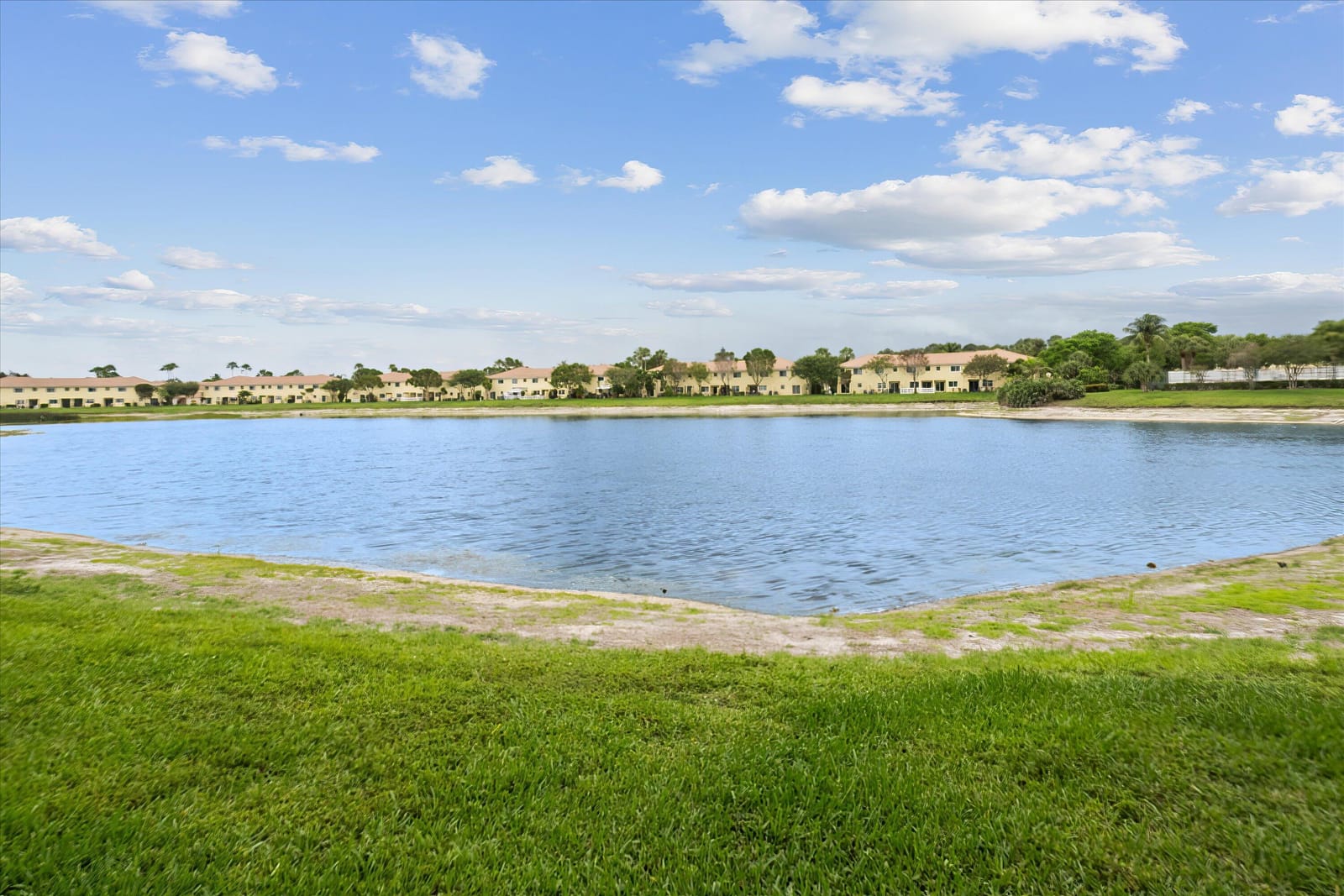 796 Imperial Lake Road, West Palm Beach, FL 33413 photo 2