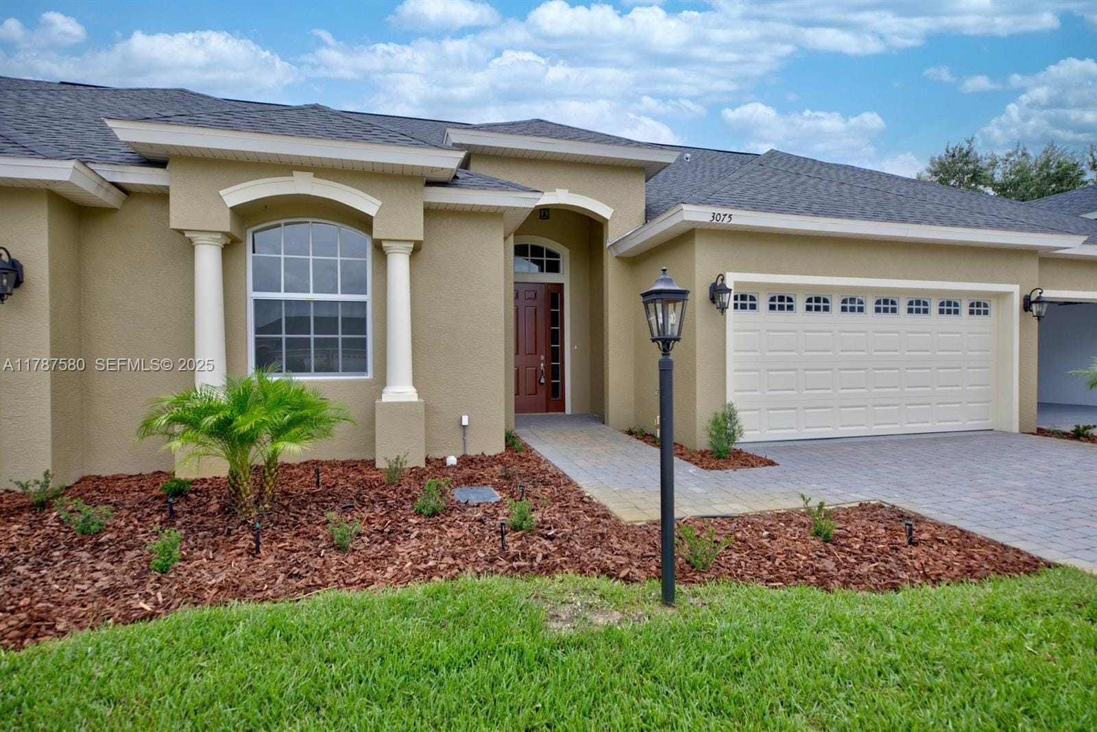 3075 Royal Oaks Court, Sebring, FL 33875 photo 1