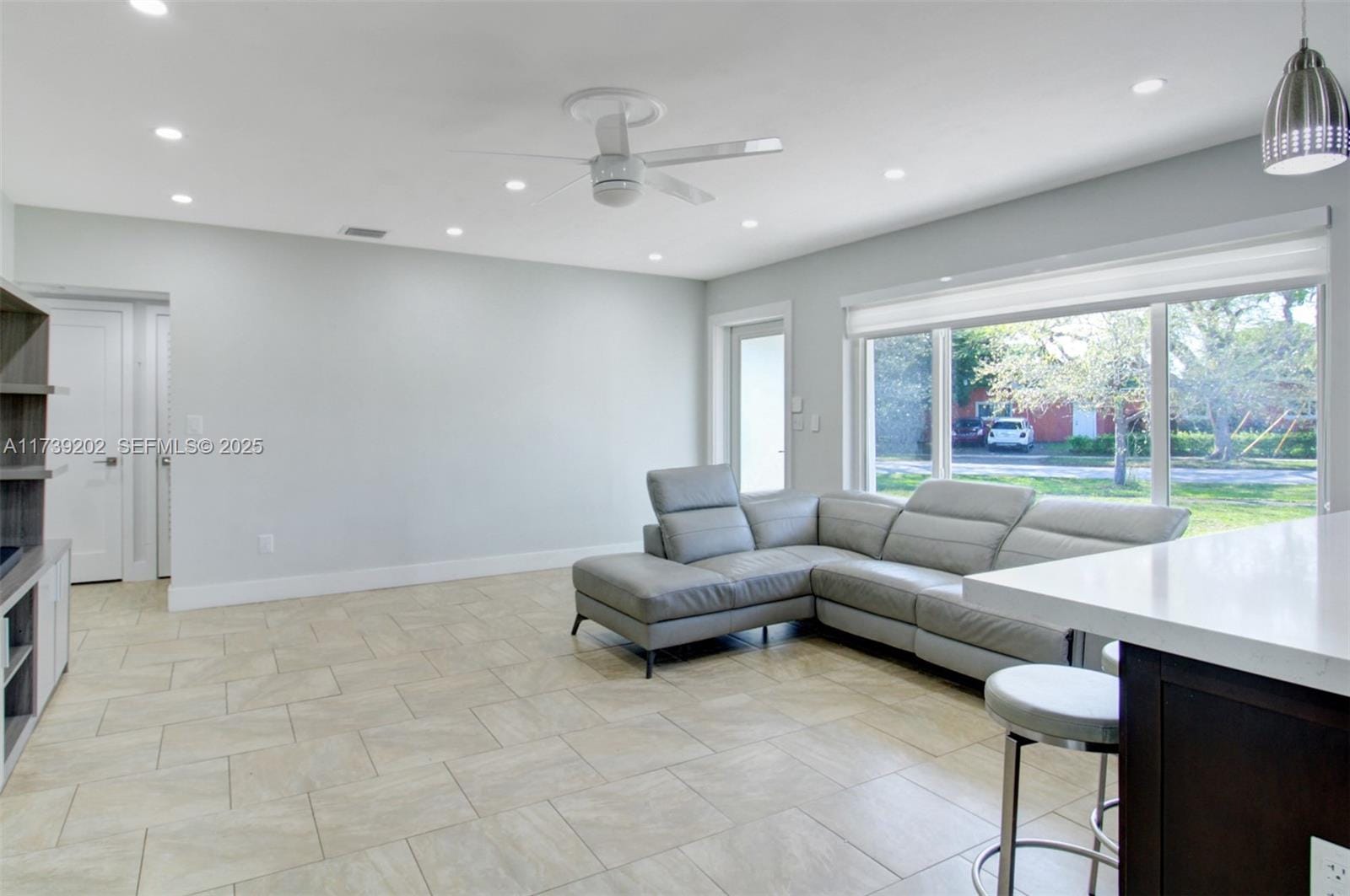 16401 SW 92nd Avenue, Palmetto Bay, FL 33157 photo 2