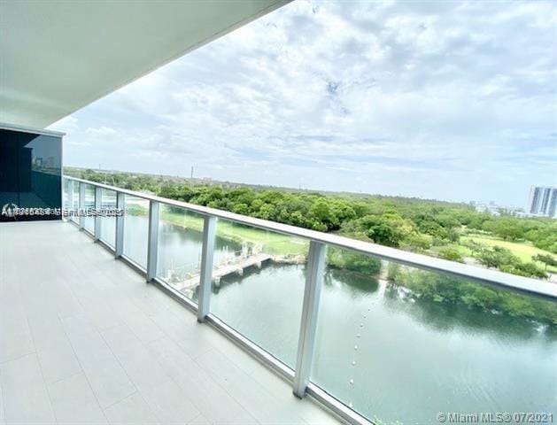 16385 Biscayne Boulevard 702, North Miami Beach, FL 33160 photo 17