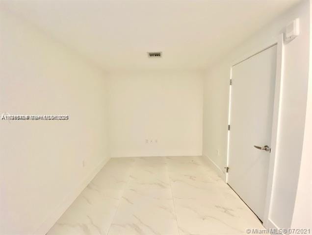 16385 Biscayne Boulevard 702 — photo 3
