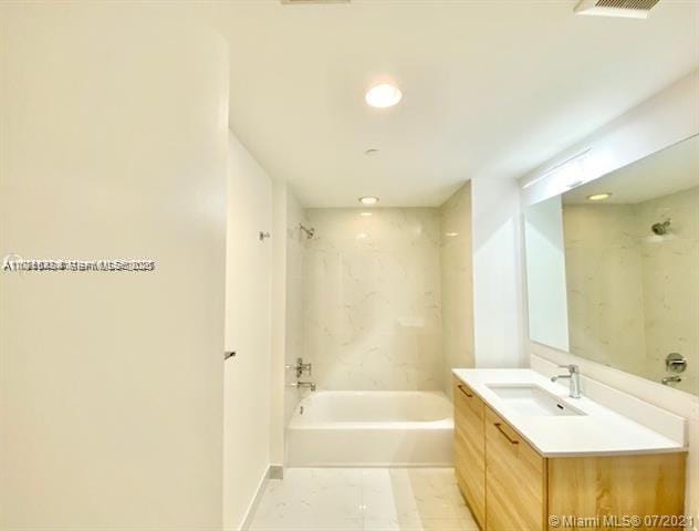 16385 Biscayne Boulevard 702 — photo 6