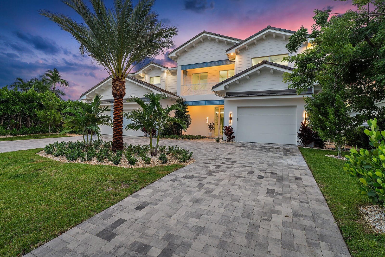 20 Tradewinds Circle, Tequesta, FL 33469 photo 2