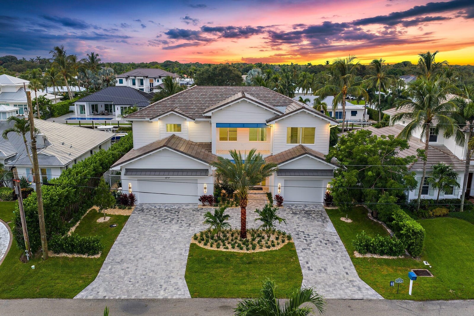 20 Tradewinds Circle, Tequesta, FL 33469 photo 3