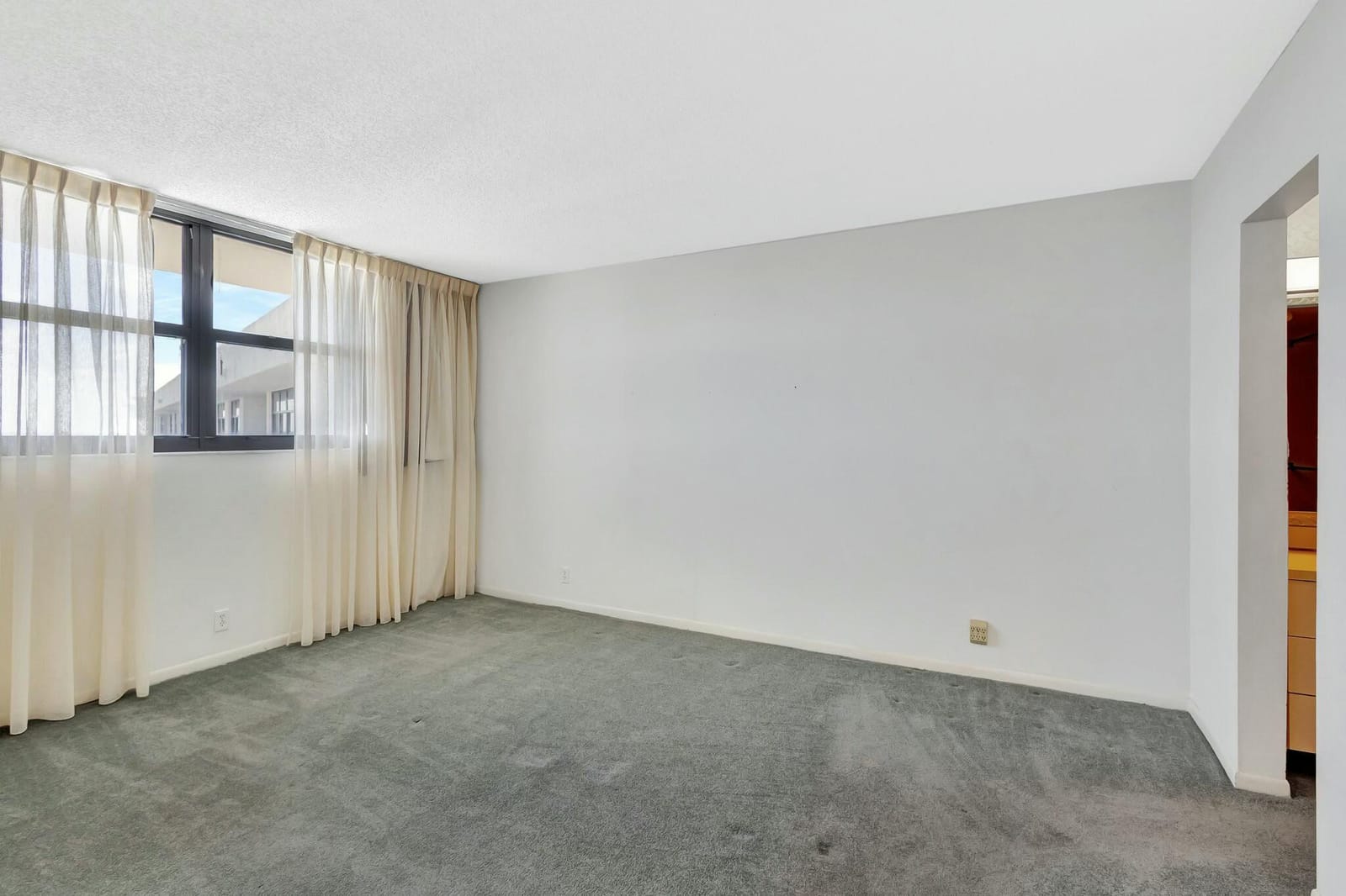 336 Golfview Road Ph #15, North Palm Beach, FL 33408 photo 22