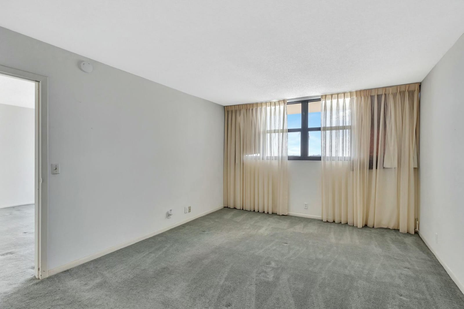 336 Golfview Road Ph #15, North Palm Beach, FL 33408 photo 23