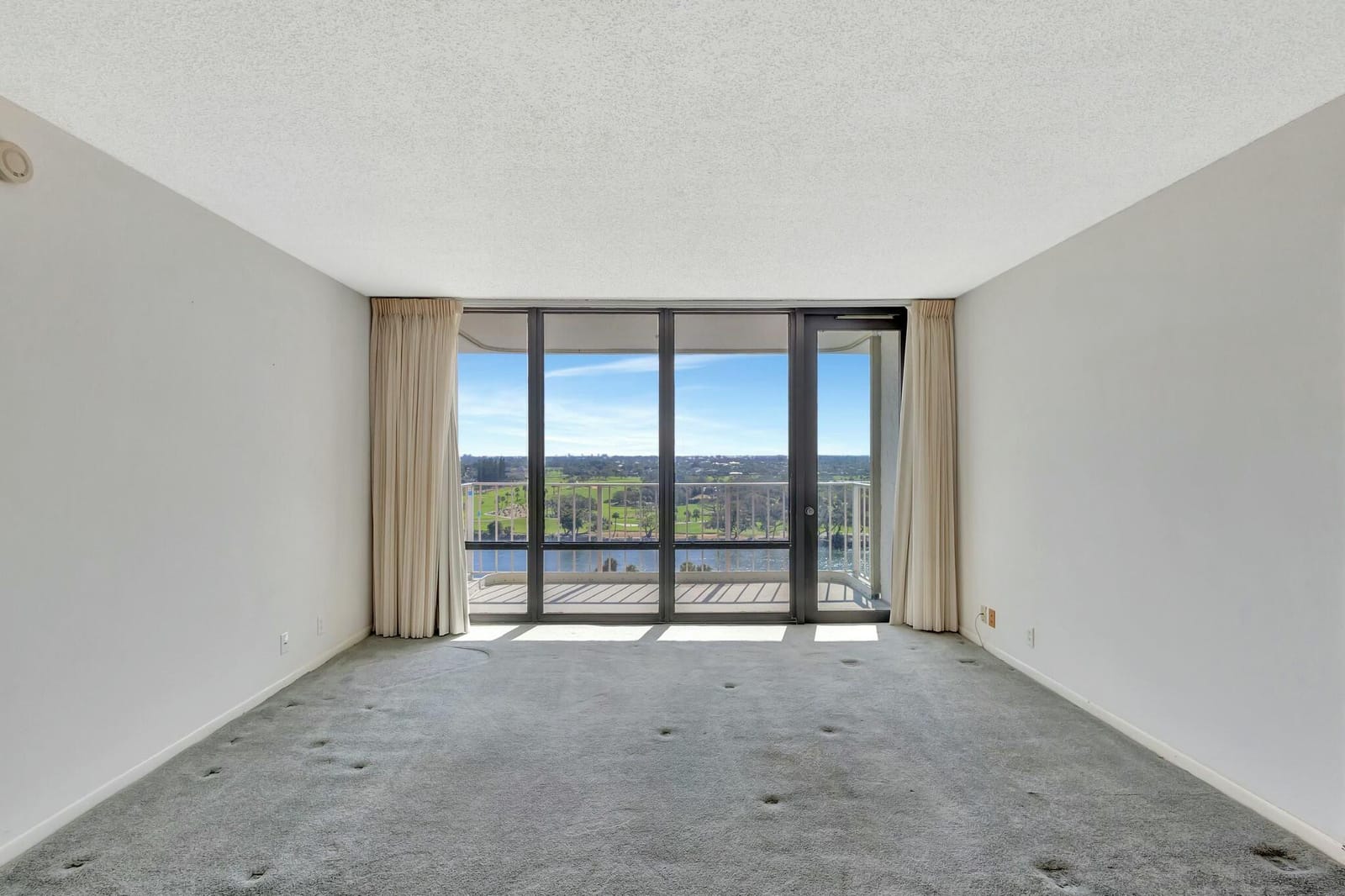 336 Golfview Road Ph #15, North Palm Beach, FL 33408 photo 10