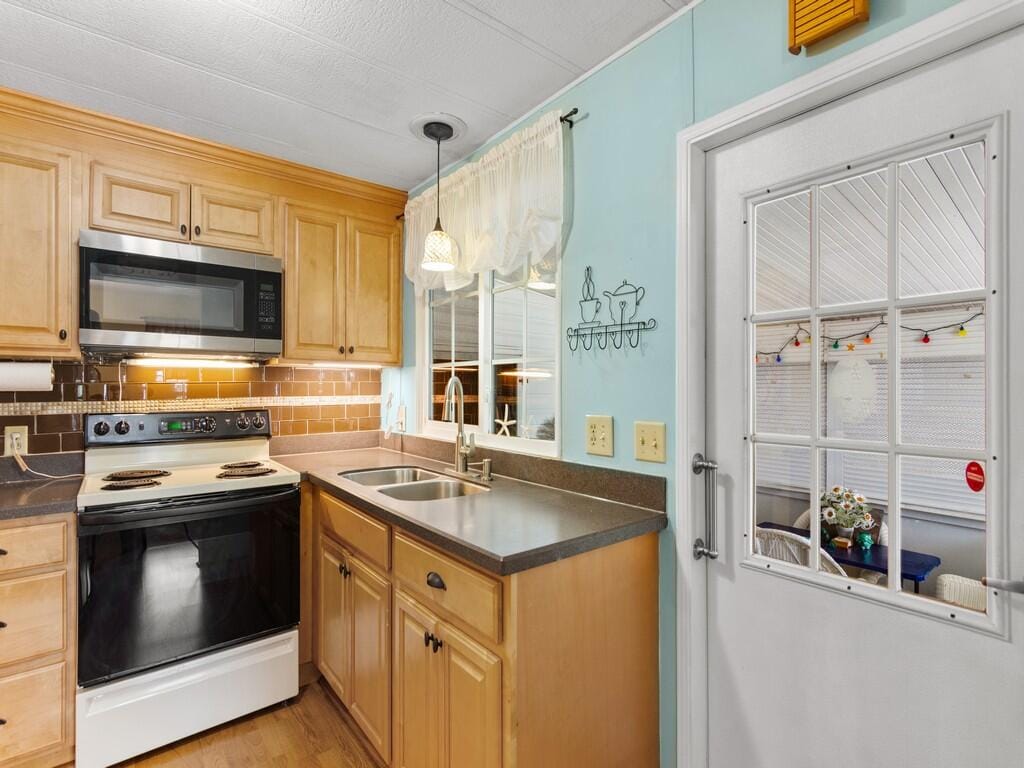 4800 SE Federal Highway 105, Stuart, FL 34997 photo 6