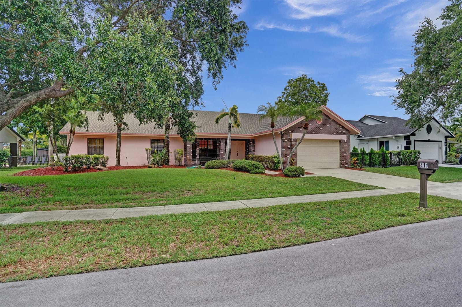 411 NW 197th Avenue, Pembroke Pines, FL 33029