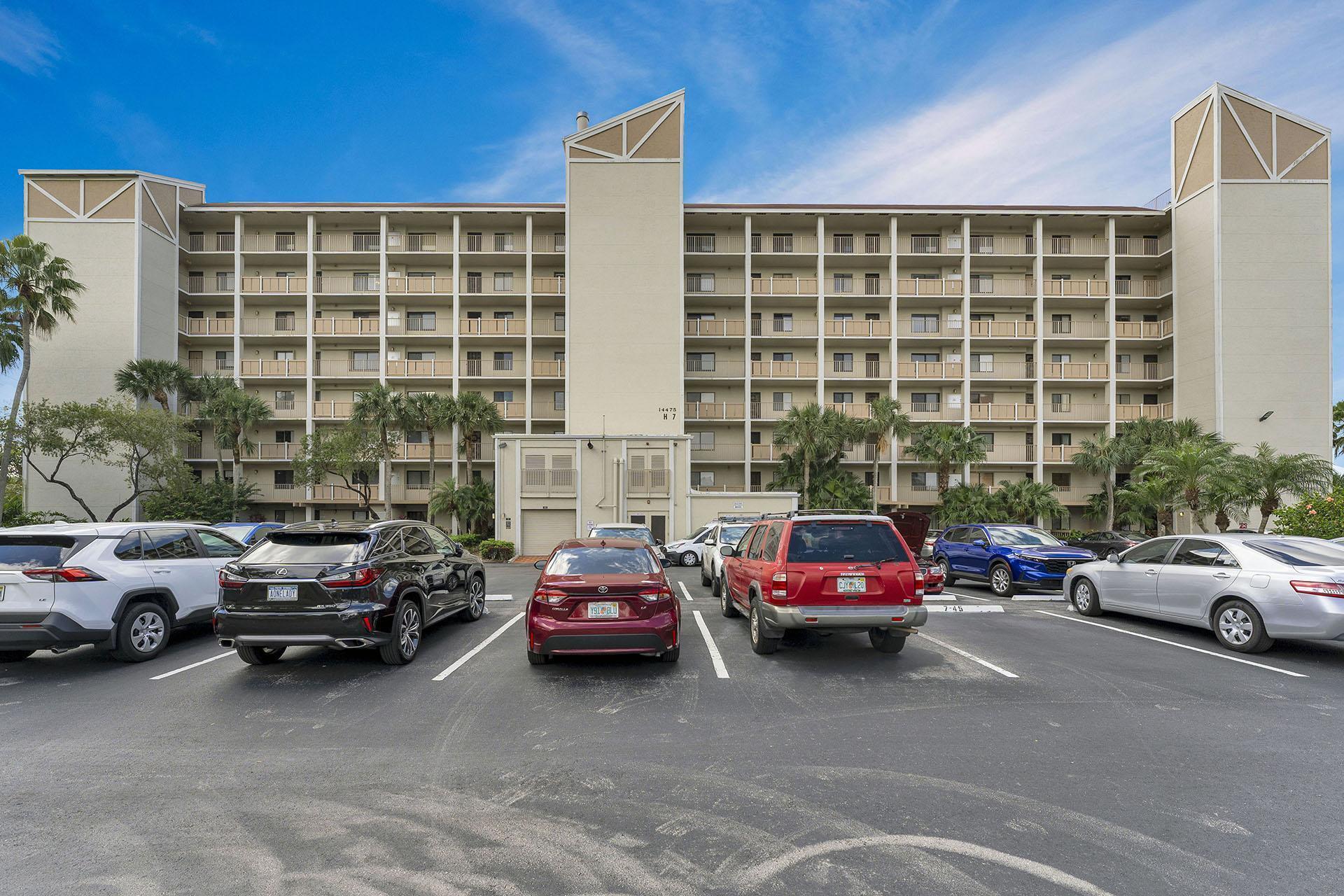 14475 Strathmore Lane 703, Delray Beach, FL 33446