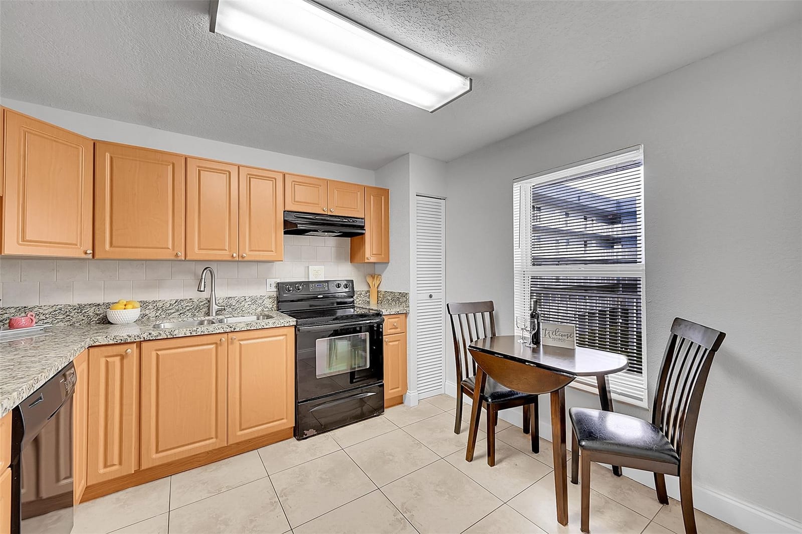 1402 NW 80th Avenue 301, Margate, FL 33063
