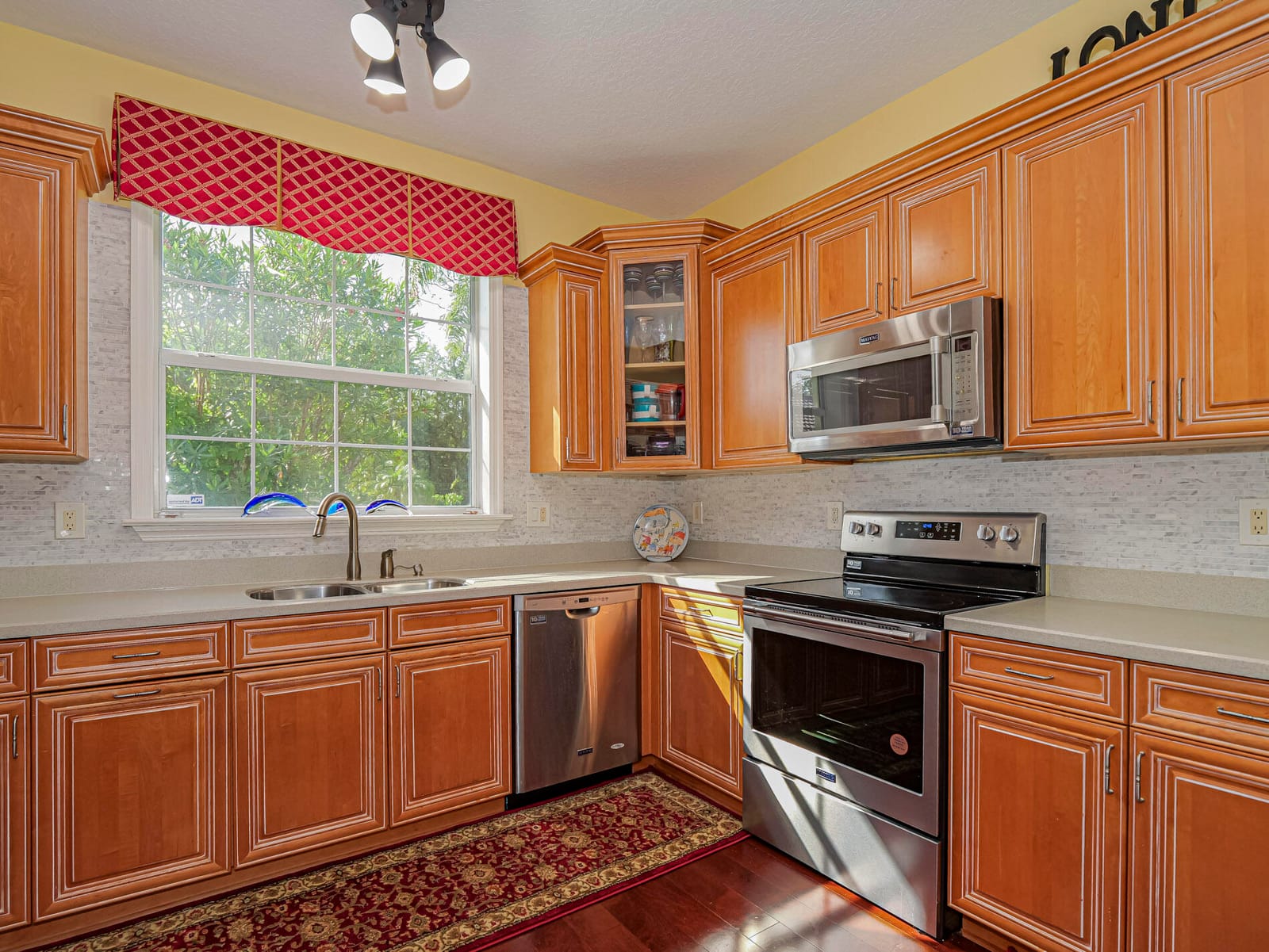 5873 Pine Ridge Circle — photo 12