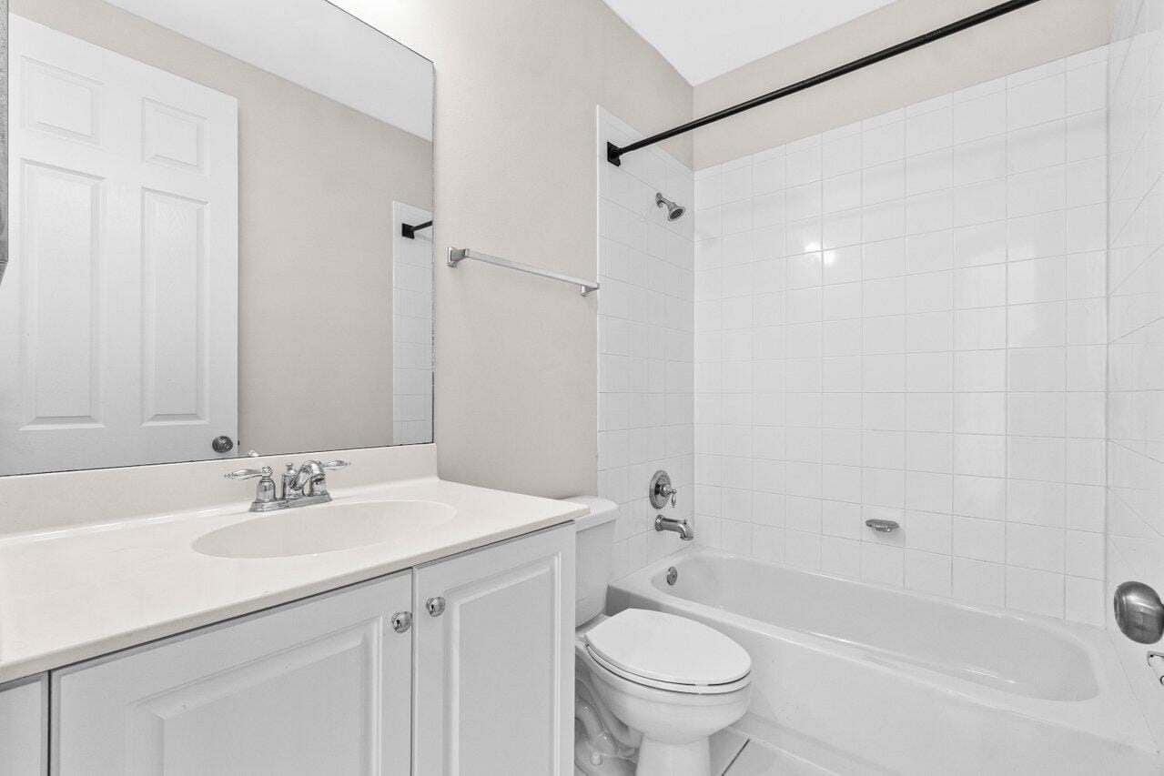 7359 Briella Drive, Boynton Beach, FL 33437 photo 25