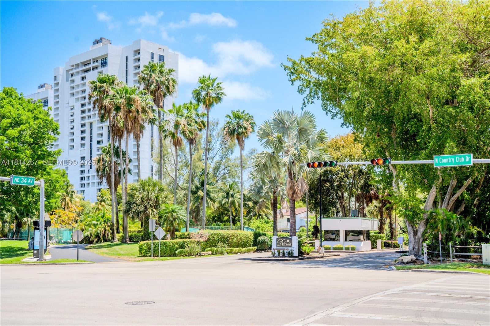20355 NE 34th Court 325, Aventura, FL 33180 photo 19